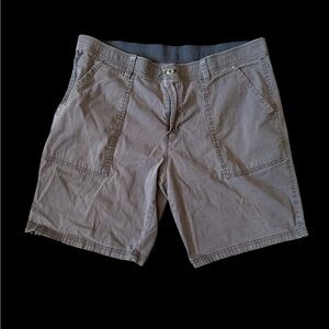 Weatherproof Men's Tan Cargo Shorts